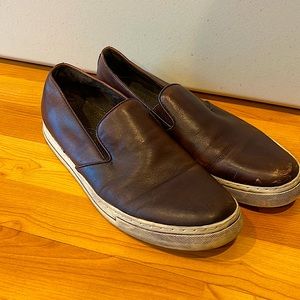 Kenneth Cole size 9 very comfortable shoes